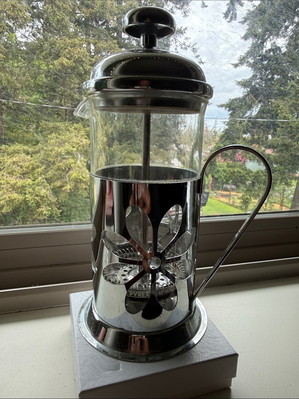 Vintage Pyrex Silver and Clear Glass French Press with Floral Cutout
